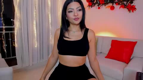 Snapshot of mirandasachs chatting on 12/19/25, 11:56 Miranda online show from 12/19/25, 11:56