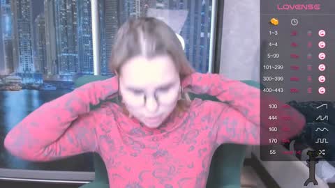 Kira online show from 12/05/24, 07:28