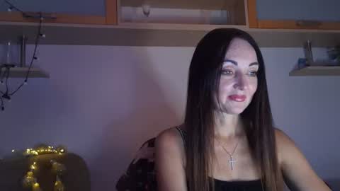 Christina online show from 07/20/26, 09:17