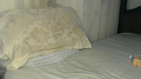 Snapshot of mireypeace chatting on 03/05/26, 10:28 mireypeace online show from 03/05/26, 10:28