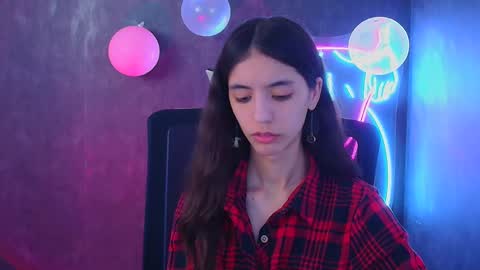 Miri online show from 02/12/25, 03:16