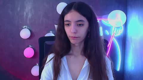 Miri online show from 03/05/25, 01:50