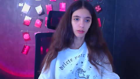 Snapshot of miri_miss chatting on 11/25/25, 06:46 Miri online show from 11/25/25, 06:46