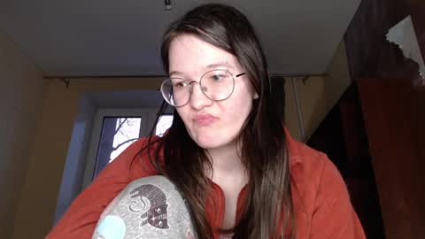 Snapshot of miriamor chatting on 02/19/25, 02:23 Mira online show from 02/19/25, 02:23
