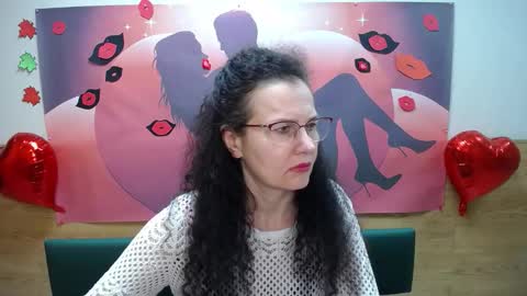 Miroslava Happi online show from 10/19/25, 05:30