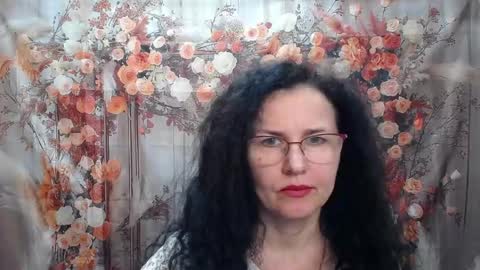 Miroslava Happi online show from 04/13/26, 05:46