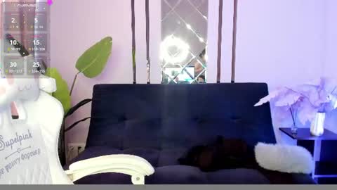Snapshot of mirra_kiss chatting on 06/10/26, 02:56 Mirra online show from 06/10/26, 02:56