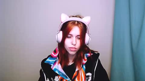 misaki_chan_ online show from 11/16/25, 12:44