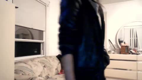 miseric online show from 03/04/25, 02:06