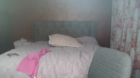Snapshot of mishakiss34 chatting on 01/07/25, 03:54 Misha online show from 01/07/25, 03:54