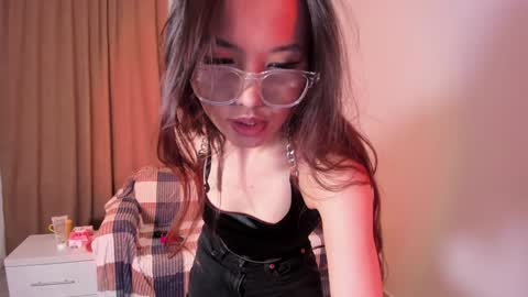 Mishel online show from 01/04/25, 05:37