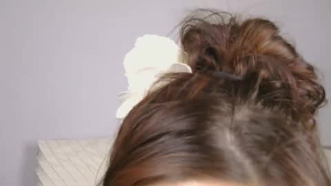 Snapshot of mishymoon chatting on 11/20/25, 08:08 Elora online show from 11/20/25, 08:08