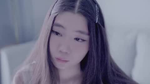 Snapshot of miso_misa chatting on 10/21/25, 07:31 Misa online show from 10/21/25, 07:31