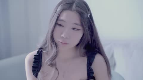 Snapshot of miso_misa chatting on 04/23/26, 12:29 Misa online show from 04/23/26, 12:29