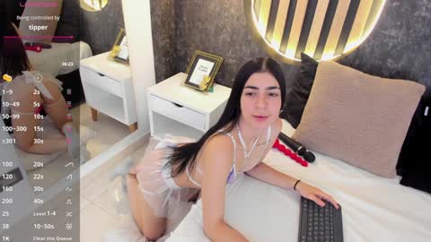 Antonella online show from 12/08/24, 08:36