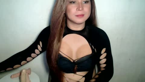 miss_4cuck_ online show from 06/13/26, 07:39