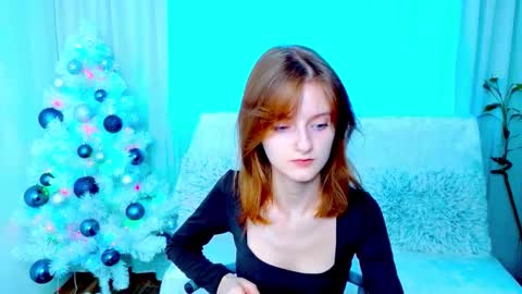 Alisa NONNUDE online show from 12/20/25, 08:32