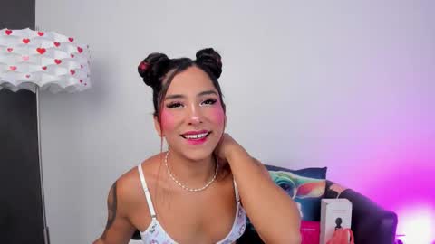 Snapshot of miss___allison chatting on 11/01/25, 11:01 Allison online show from 11/01/25, 11:01