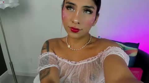 Snapshot of miss___allison chatting on 11/06/25, 11:11 Allison online show from 11/06/25, 11:11