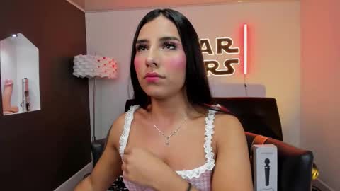 Snapshot of miss___allison chatting on 12/15/25, 11:03 Allison online show from 12/15/25, 11:03