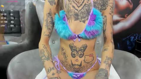 Snapshot of miss___angel chatting on 09/16/25, 06:09 miss___angel online show from 09/16/25, 06:09