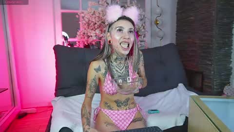 Snapshot of miss___angel chatting on 05/11/26, 11:16 miss___angel online show from 05/11/26, 11:16