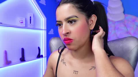 Anya online show from 02/08/25, 11:01