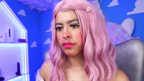 Anya online show from 02/18/25, 11:00