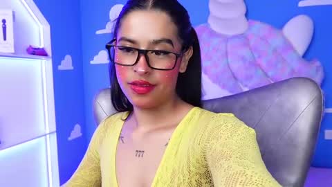 Anya online show from 03/07/25, 11:07