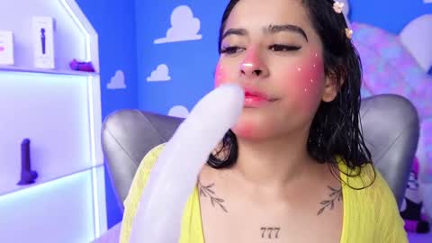 Anya online show from 03/07/25, 02:23