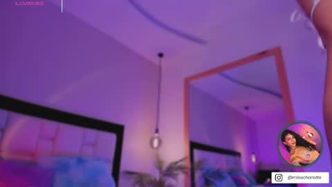 Charlotte online show from 09/30/25, 05:12