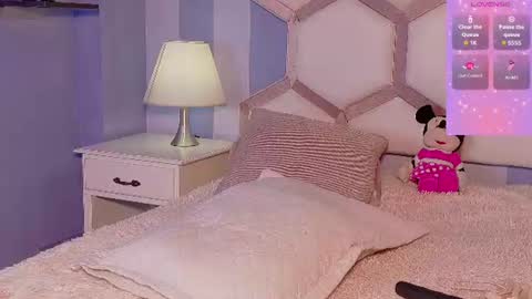 miss__jones_ online show from 07/28/26, 03:21