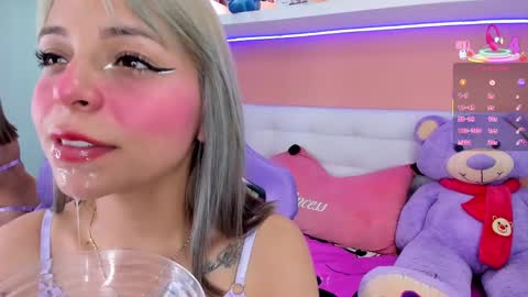 Lizz online show from 03/10/25, 06:12