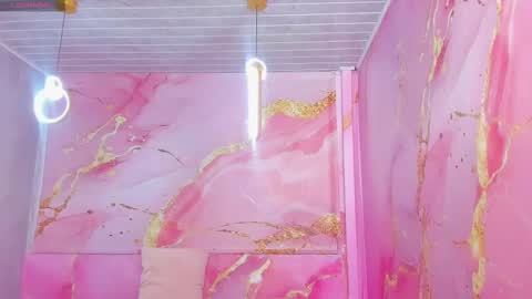 miss__luna_ online show from 09/12/25, 10:48