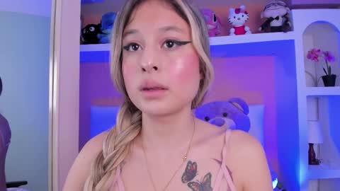 Lunna online show from 10/14/25, 11:00