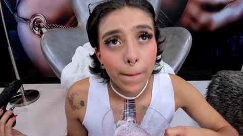 Martina online show from 01/10/25, 09:02