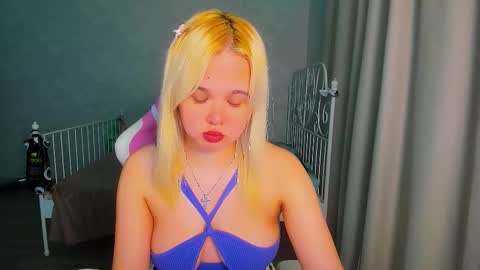 miss__selena online show from 02/21/26, 10:00