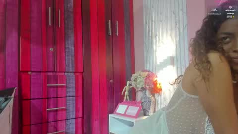 miss__smith_ online show from 10/06/25, 08:39