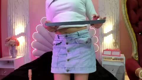 miss__star_ online show from 05/09/26, 02:33