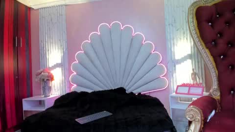 miss__star_ online show from 05/12/26, 12:24
