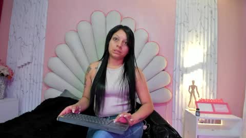miss__star_ online show from 05/26/26, 03:08
