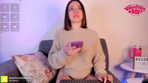 Snapshot of miss_alexa2 chatting on 02/14/26, 01:30 Alexa Sarmiento online show from 02/14/26, 01:30