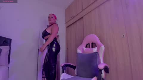 Snapshot of miss_amarantha1 chatting on 04/13/26, 12:10 A M A R A N T H A online show from 04/13/26, 12:10