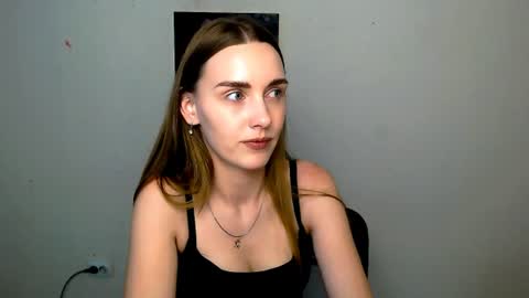 Angelina online show from 06/10/26, 06:23