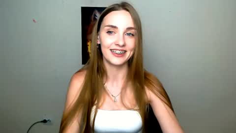 Angelina online show from 06/15/26, 05:53