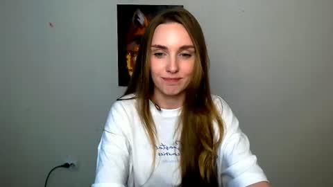Angelina online show from 06/18/26, 09:14