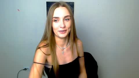 Angelina online show from 07/29/26, 06:00