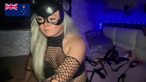 Snapshot of miss_antonette_xxx chatting on 05/18/26, 04:07 Call me Miss Antonette online show from 05/18/26, 04:07
