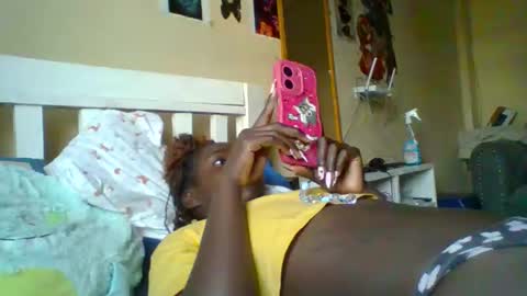 miss_atitude online show from 10/16/25, 04:24