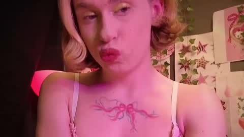 Anya online show from 06/07/26, 08:23
